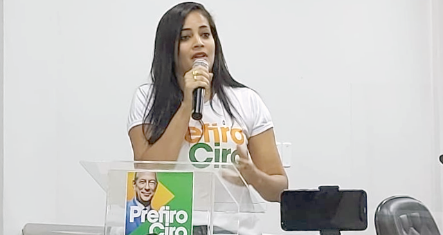 Amanda Costa: pré-candidata a deputada federal, vice-presidente do PDT ainda não sabe como será possível viabilizar palanque para Ciro Gomes no Piauí (foto: Instagram)