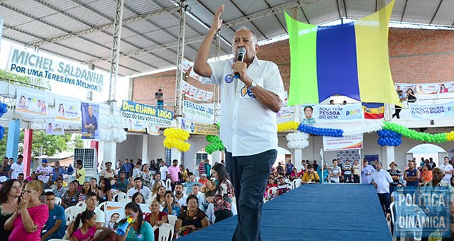 Dr. Pessoa usou bem o espaço disponível para seu discurso e atacou diretamente o prefeito Firmino Filho (foto: Jailson Soares | PoliticaDinamica.com)