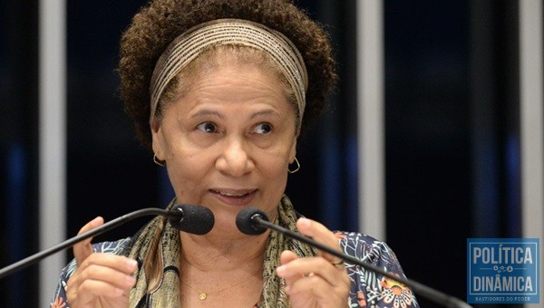 Regina Sousa diz que Dilma é vítima de um golpe (Foto: Agência Senado)