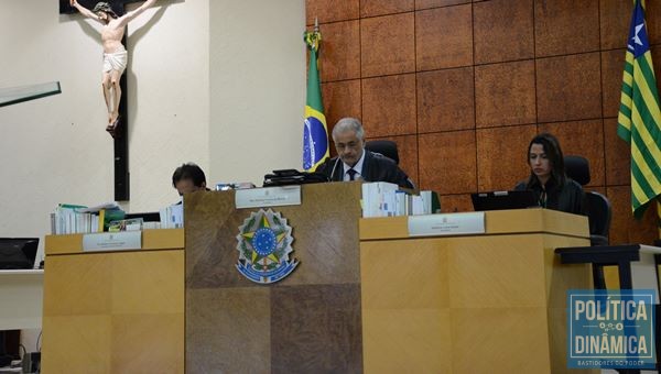 Presidente do TRE-PI, desembargador Joaquim Santana, afirma que o processo não será prejudicado (Foto: Jailson Soares/PoliticaDianmcia.com)