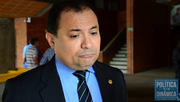 Candidato do deputado, o vereador Edvan Silva, não conseguiu se reeleger em Teresina (Foto:Jailson Soares/PoliticaDinamica.com)