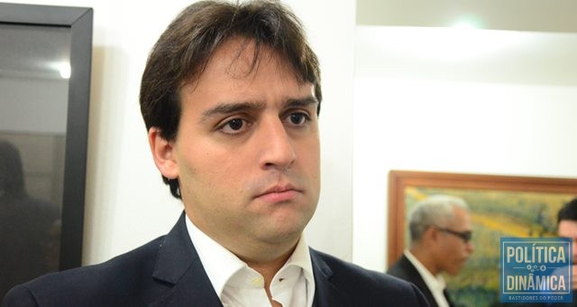 Deputado Flávio Nogueira Júnior se manifesta (Foto: Jailson Soares/PoliticaDinamica.com) 