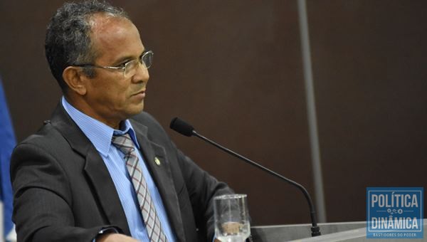 Vereador R. Silva não poupa críticas ao governo de Wellington Dias (Foto:JailsonSoares/PoliticaDinamica.com)