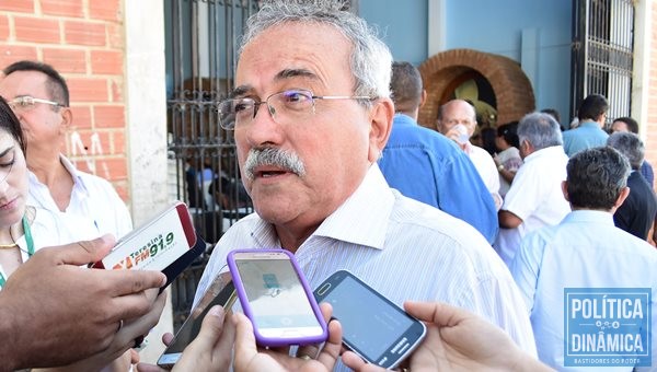 Deputado Átila Lira tem longa experiência no Legislativo, mas quer limitar a reeleição (Foto:JailsonSoares/PoliticaDinamica.com)