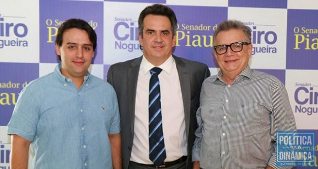 Senador Ciro Nogueira (PP-PI) ladeado pelos deputados Flávio Nogueira e Flávio Nogueira Júnior. (foto: divulgação)