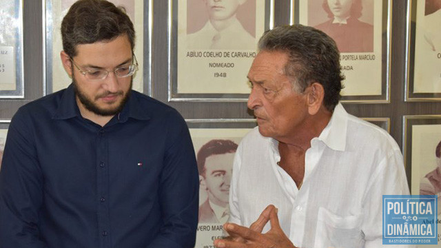 Candidato a deputado estadual Aldo Gil e o seu pai, Gil Paraibano, prefeito de Picos são aposta de votos à Sílvio Mendes em Picos (foto: ascom)