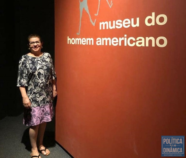 Vereadora visitou museu e conheceu peças de cerâmica (Foto: Reprodução/Facebook)
