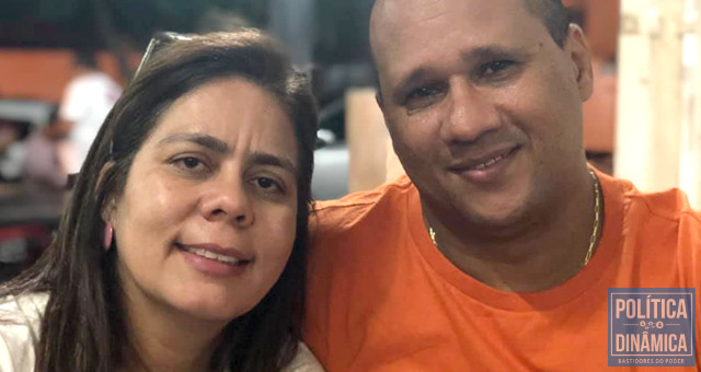 Casada com o superintendente da STRAS, Cláudio Pessoa, Andreia Nádia tem o sobrenome e a extrema confiança pessoal do prefeito (foto: redes sociais)