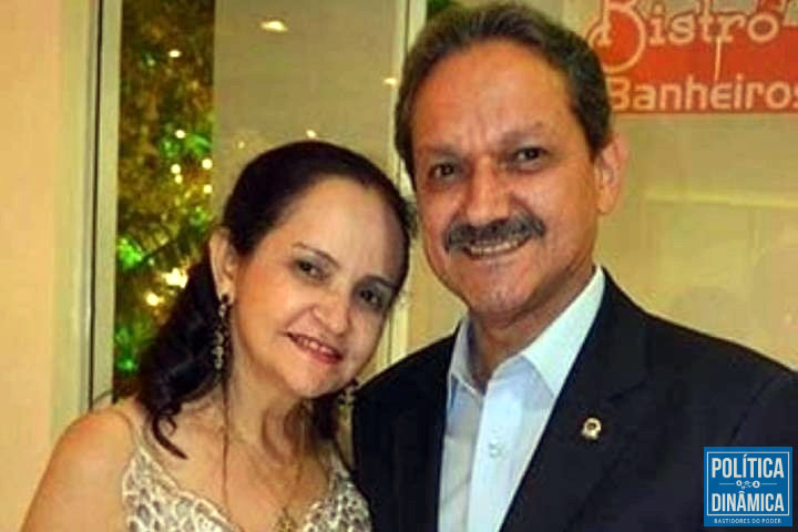 Betinha Brandão e o esposo, deputado Wilson Brandão: as ligações da família com o falecido prefeito Alvimar são históricas em Pedro II (foto: redes sociais)