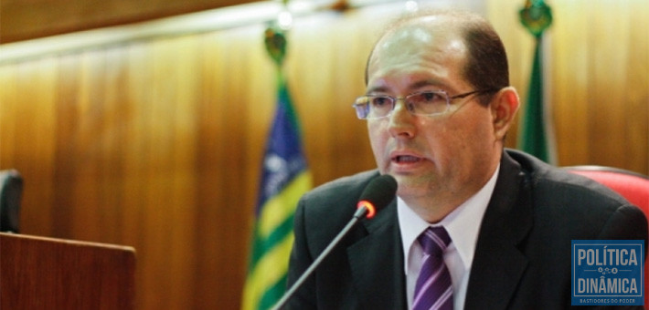 José Augusto é um dos poucos quadros da gestão de Wilson Martins que permaneceu ao lado do ex-governador após duas derrotas consecutivas para o Senado, em 2014 e 2018 (foto: Ascom Alepi)