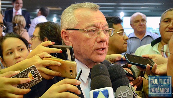 O novo conselheiro do TCE tem 60 dias para renunciar o mandato de prefeito de Picos (foto: Jailson Soares / PoliticaDinamica.com)