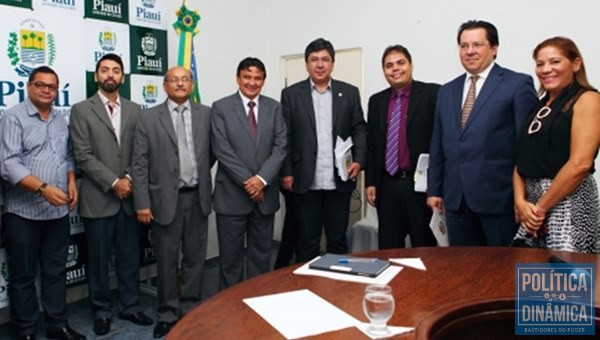 Governador se reúne com representantes de banco estrangeiro para novo empréstimo. (Foto: Divulgação)