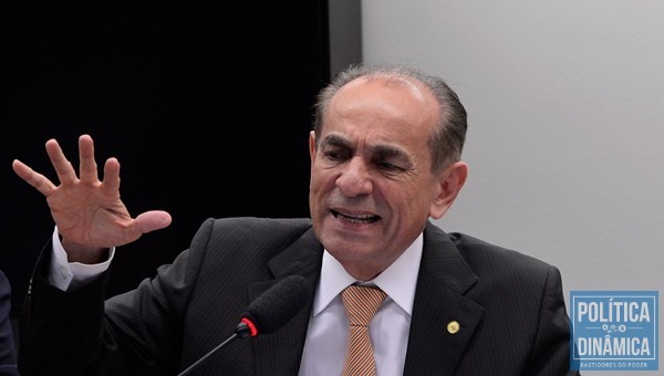 Deputado defende que Lobão fique no partido. (Foto: Divulgação)