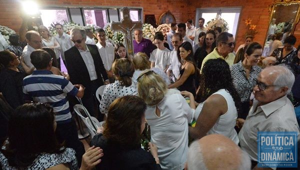 Ex-governador faleceu ontem, em Teresina. (Foto: Política Dinâmica)