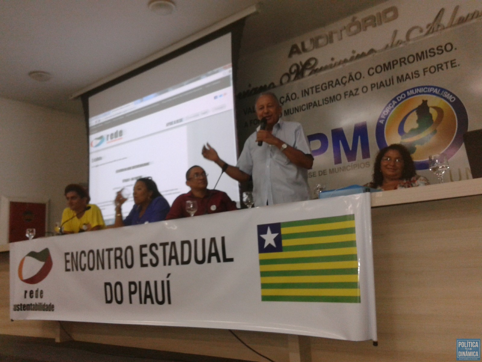 Dr. Pessoa discursa na pré-convenção da Rede Piauí