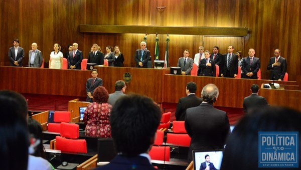 Atores nacionais participaram da homenagem. 