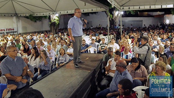 Firmino ressaltou várias vezes o caminho "natural" que une PSDB e PMDB e lembrou que, unidos, os dois partidos nunca perderam eleição em Teresina (foto: Marcos Melo / PoliticaDinamica.com)