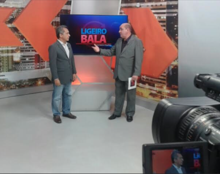 Magalhães e Ribeiro, reforçando a audiência da TV Antena 10 