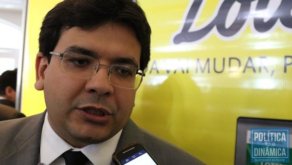 Secretário afirma que governo não tem chances de aumentar salários. (Foto: Jailson Soares / PolíticaDinâmica.com)