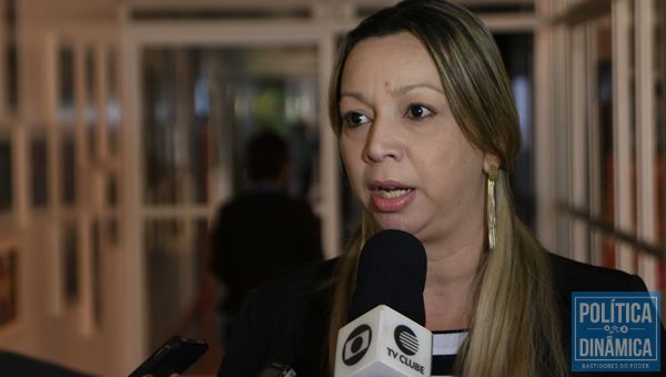 Delegada afirma que a categoria irá decidir sobre paralisação na próxima semana (Foto: Jailson Soares/PoliticaDinamica.com)