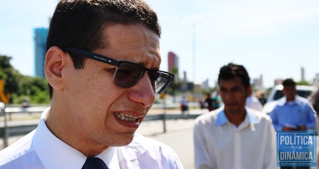 Secretário tem missão de negociar com categoria, que espera mais concursados para diminuir demanda. (Foto: Jailson Soares / PolíticaDinâmica.com)