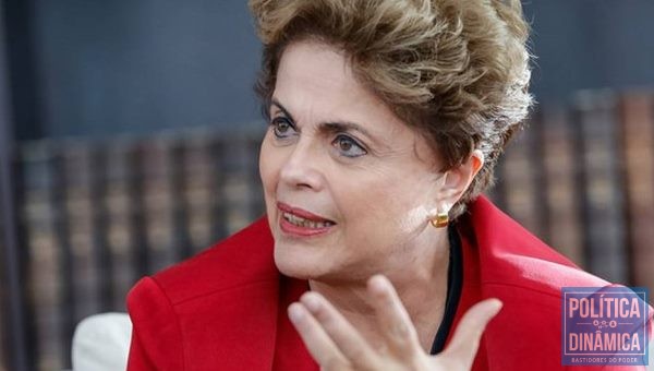 Dilma virou ré (Foto: Arquivo O Globo)