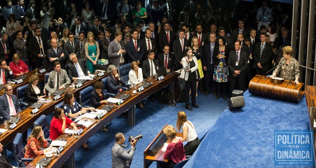 No discurso, Dilma enfatizou que "jamais renunciaria". Foto: Lula Marques/ AGPT