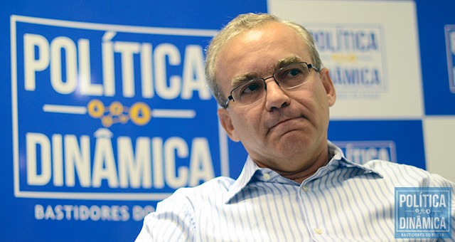 A rejeição ao nome do prefeito que busca a reeleição diminuiu ao longo da pré-campanha e início da disputa, mas, embora menor que a de Amadeu, ainda é maior que a do Dr. Pessoa (foto: Jailson Soares | PoliticaDinamica.com)