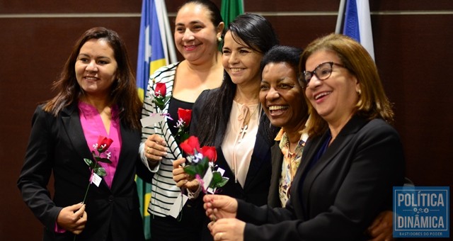 O baixo número de mulheres em cargos políticos ainda é uma realidade nacional (Foto: Jailson Soares/PolíticaDinâmica.com)