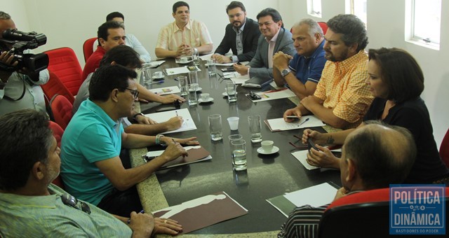 Marcelo Castro reuniu o PMDB para discutir aliança (Foto: Jailson Soares/PoliticaDinamica)