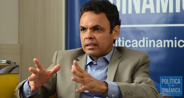 Prefeito está no segundo mandato em São João (Foto: Jailson Soares/PoliticaDinamica.com)