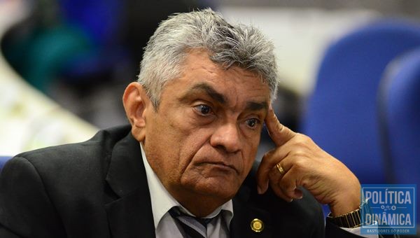 Vereador José Ferreira nega que prefeitura tenha tentado manobra (Foto:Jailson Soares/PoliticaDinamica.com)