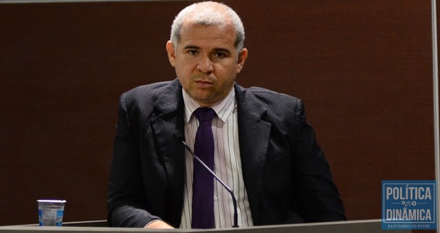 Tiago Vasconcelos deixa Câmara com destino certo: a Secretaria de Governo (Foto: Jailson Soares/PoliticaDinamica.com)