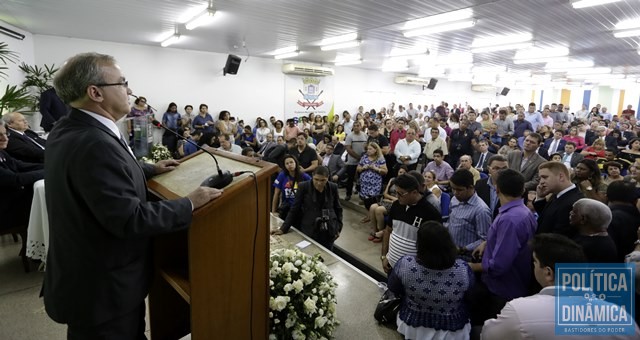 Firmino durante discurso para novos secretários (Foto: Jailson Soares/PoliticaDinamica)