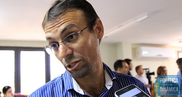 Vilobaldo diz que é melhor Sejus admitir (Foto: Jailson Soares/PoliticaDinamica.com)