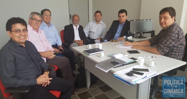 Reunião da equipe para discutir a ZPE e o Porto Seco de Teresina (Foto: Divulgação | CCOM)