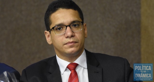 O secretário Daniel Oliveira diz que informações estão distorcidas (Foto: Jailson Soares | PoliticaDinamica.com)
