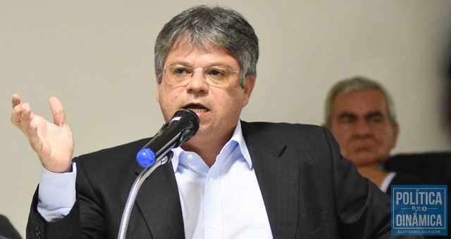 O deputado Gustavo Neiva critica medida do governo (Foto: Jailson Soares | PoliticaDinamica.com)