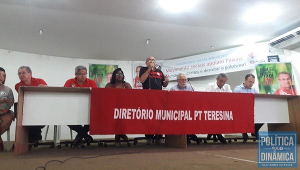 Cinco candidatos na mesa para a disputa pela presidência estadual e municipal (Foto:LídiaBrito/PoliticaDinamica.com)