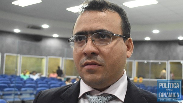 Dr. Lázaro é acusado de ter agredido verbalmente uma funcionária (Foto:JailsonSoares/PoliticaDinamica.com)