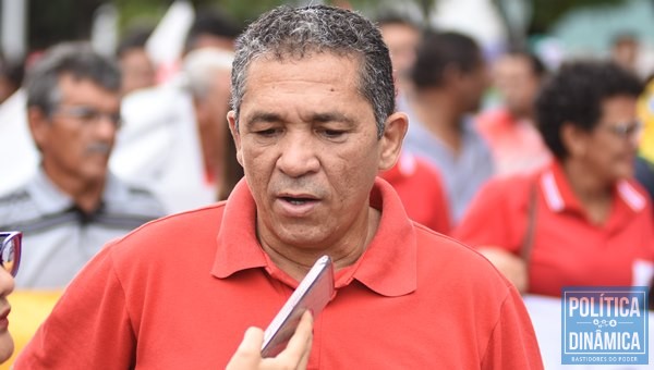 Paulo Bezerra afirma que os deputados do Piauí traíram o povo ao votar pela reforma (Foto:JailsonSoares/PoliticaDinamica.com) 