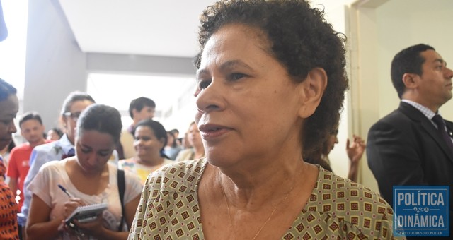 Regina afirma que o Estado brasileiro deve ser responsabilizado por falta de políticas públicas para crianças e adolescentes (Foto: Jailson Soares | PoliticaDinamica.com)