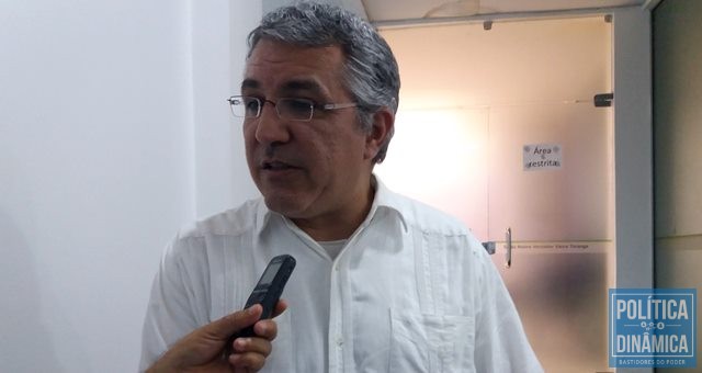 Ex-ministro atacou gestão de ministro do PP (Foto: Gustavo Almeida/PoliticaDinamica.com)