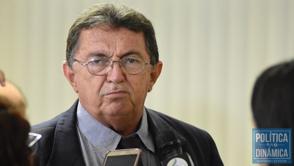 Rubem Martins afirma que servidores denunciam perseguição na Agespisa (Foto:JailsonSoares/PoliticaDinamica.com)