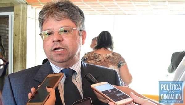 Gustavo Neiva afirma que governo tenta barrar trabalho do TCE-PI (Foto:JailsonSoares/PoliticaDinamica.com)
