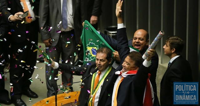 Uma democracia jovem, um Congresso que precisa amadurecer, mas que sabe muito bem o que quer (Foto: Marcelo Camargo/Agência Brasil)