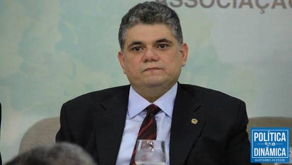 Secretário de Cidades acusa Zé Filho de ter arrasado as finanças do Piauí (Foto:JailsonSoares/PoliticaDinamica.com)