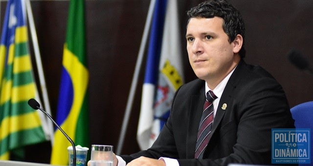 Parlamentar se diz indignado com a situação (Foto: Jailson Soares/PoliticaDinamica.com)