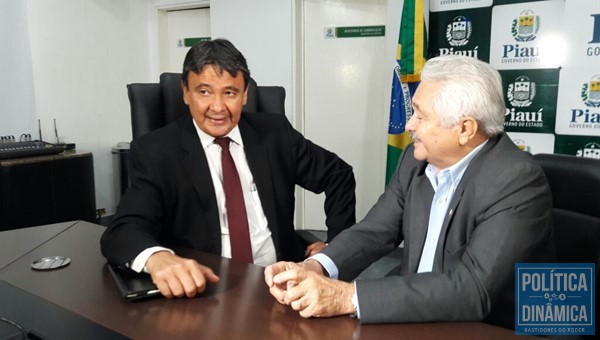 Elmano Ferrer responde críticas de Wilson Martins (Foto:LídiaBrito/PoliticaDinamica.com)