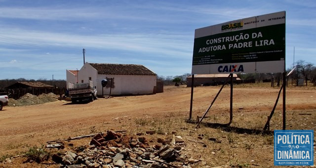 Obras estão abandonadas no semiárido (Foto: Gustavo Almeida/PoliticaDinamica.com)